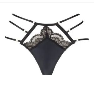 Lise charmel strappy nouvel Eros thong
